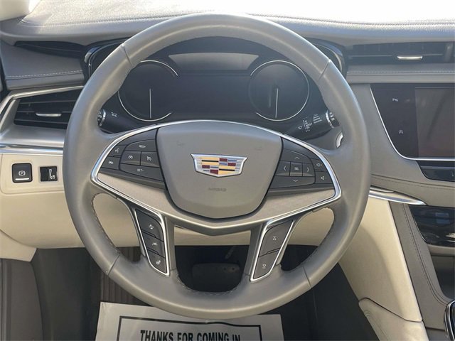 Used 2021 Cadillac XT5 Premium Luxury image 13
