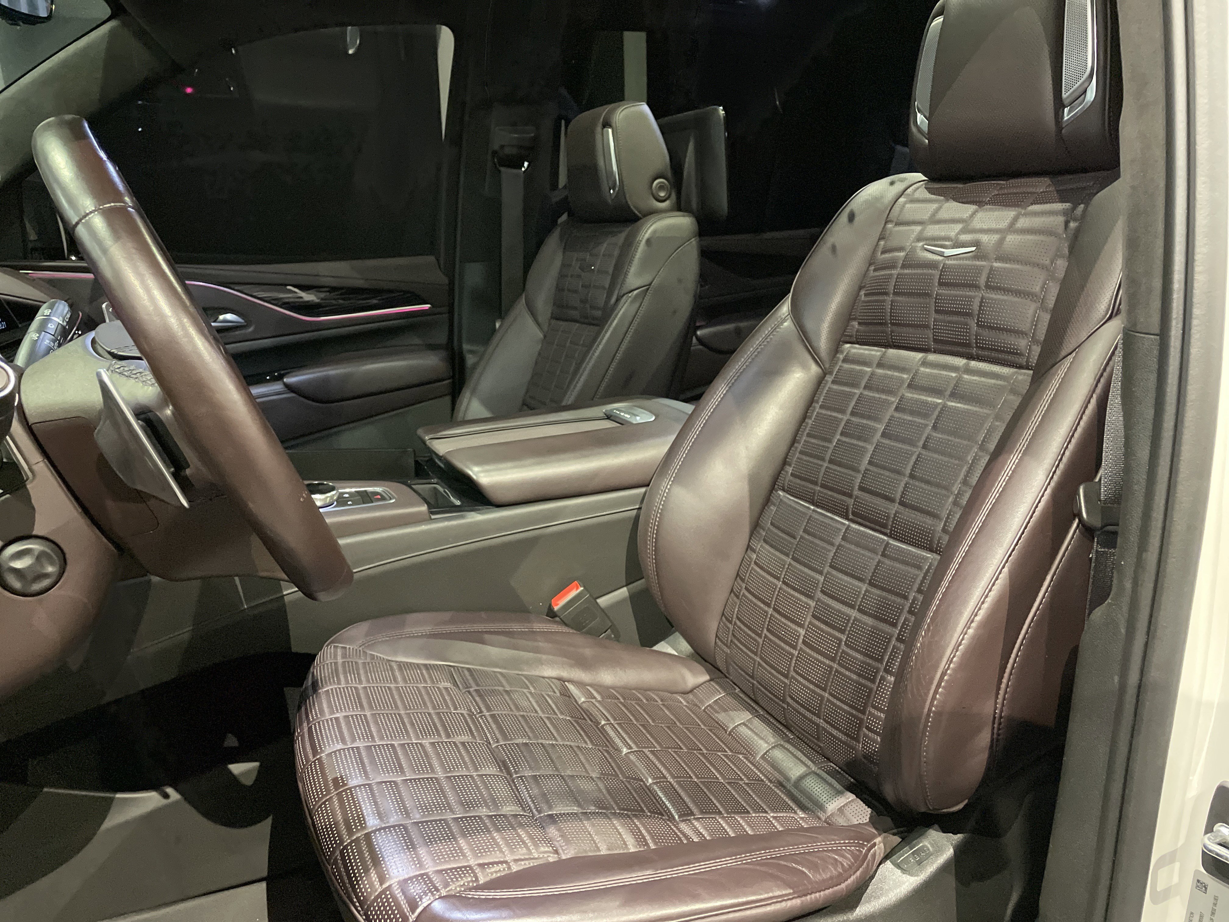 Used 2023 Cadillac Escalade V image 18