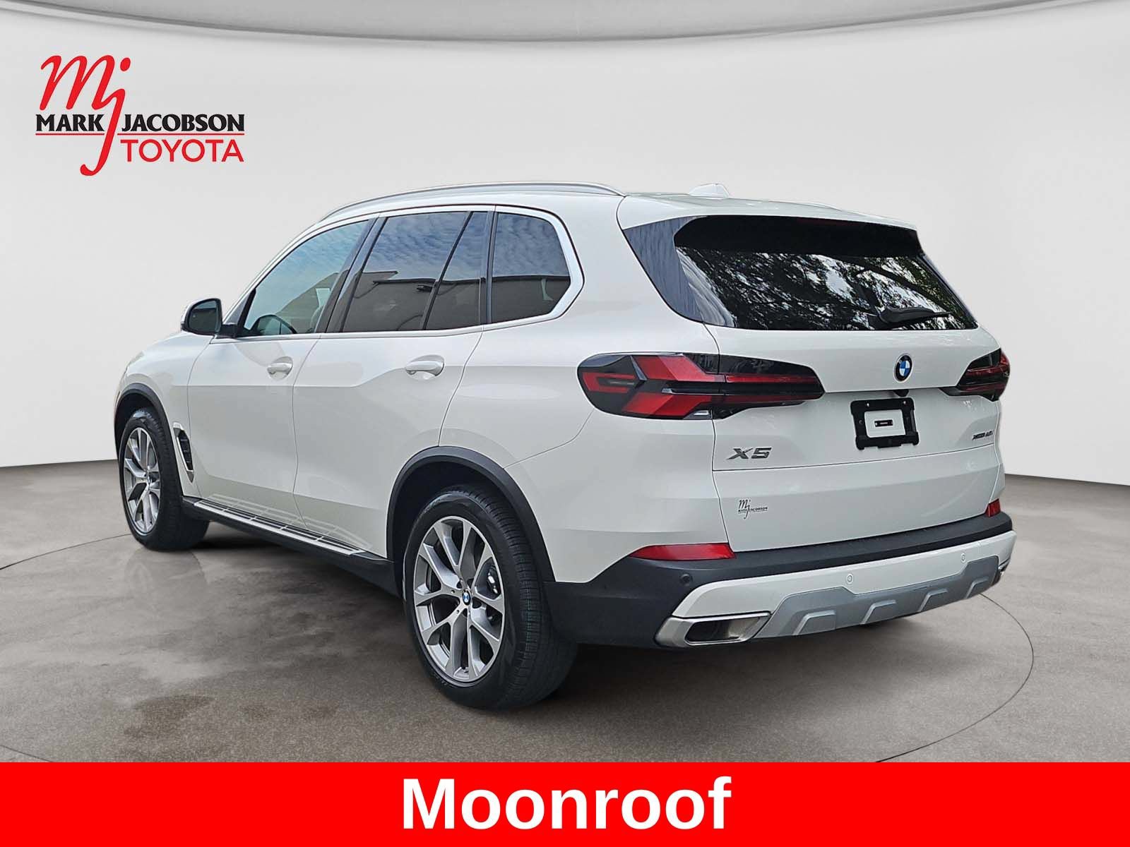 Used 2026 BMW X5 xDrive40i AWD/4WD image 13