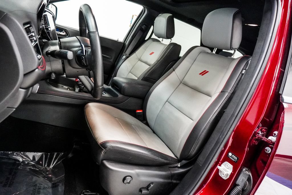 Used 2023 Dodge Durango R/T w/ Tow 'N Go Package AWD/4WD image 6