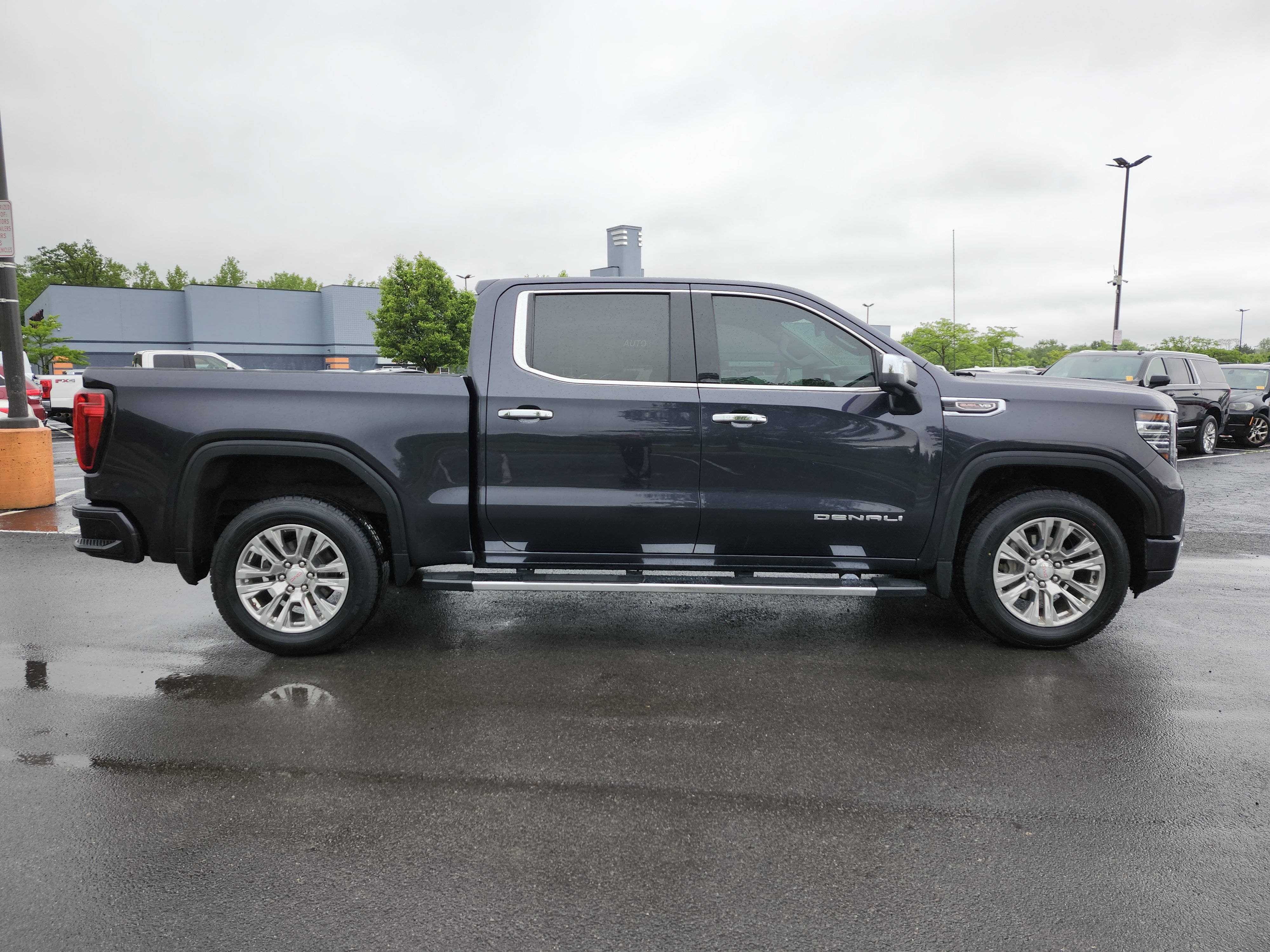 Used 2022 GMC Sierra 1500 Denali AWD/4WD image 20