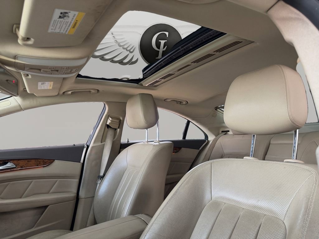 Used 2012 Mercedes-Benz CLS 550 w/ Premium I Pkg image 9