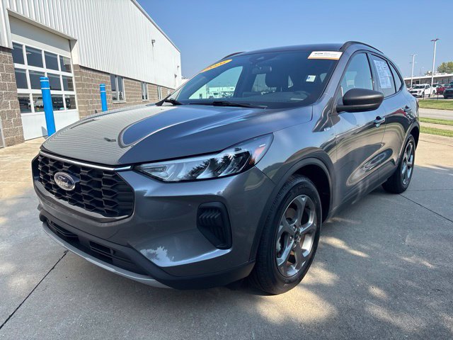 Certified 2026 Ford Escape ST-Line FWD image 4