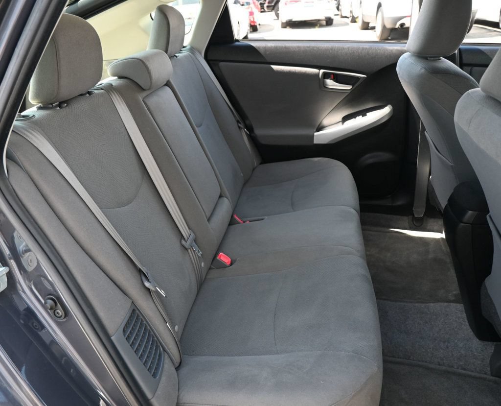 Used 2015 Toyota Prius Three FWD image 19