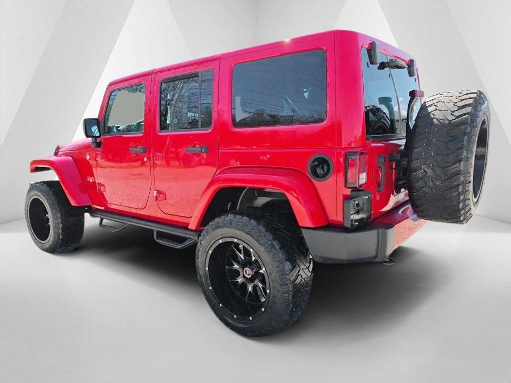 Used 2018 Jeep Wrangler Unlimited Sahara AWD/4WD image 7