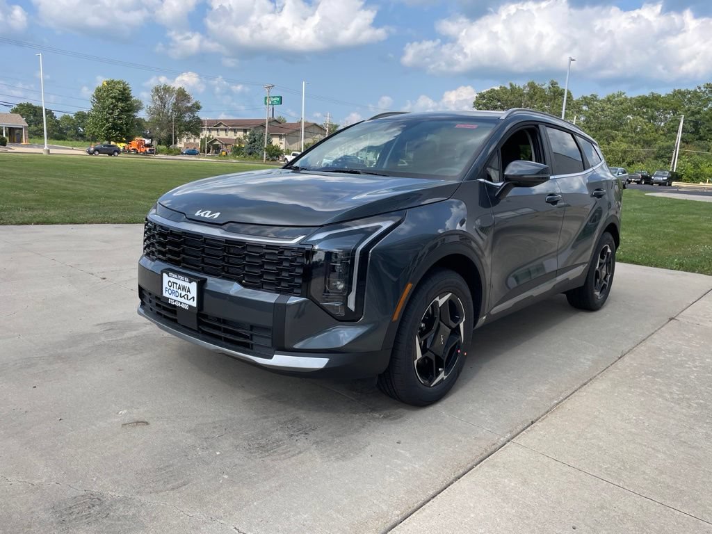New 2026 Kia Sportage EX AWD/4WD image 2