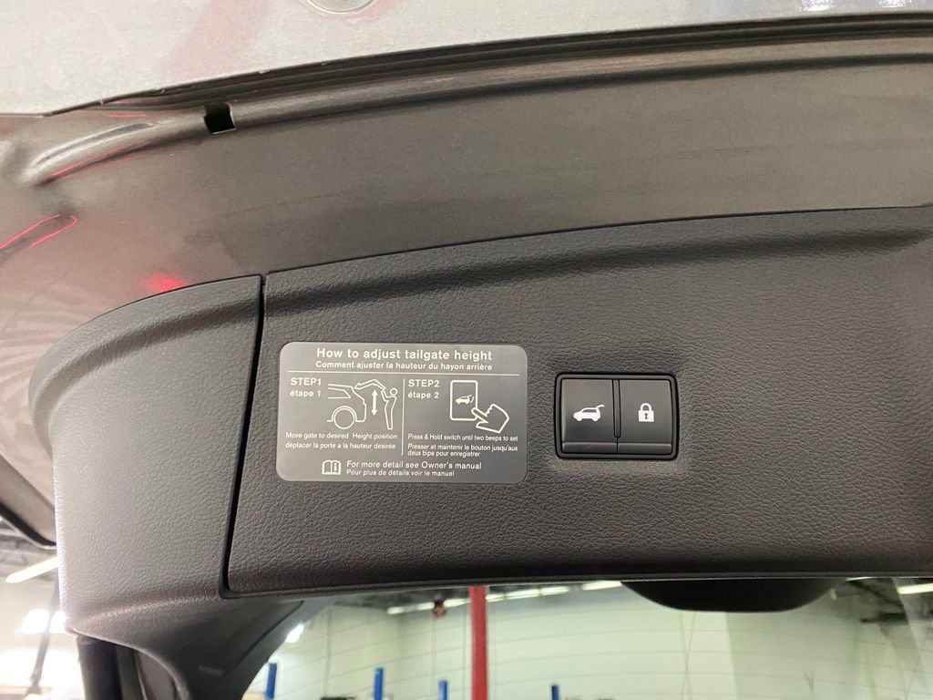 Used 2023 INFINITI QX55 Luxe w/ Cargo Package image 11