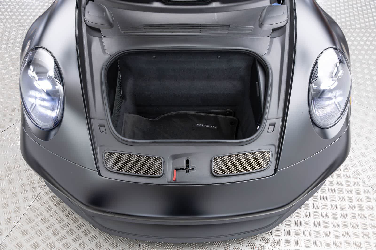 Used 2023 Porsche 911 GT3 RWD image 9