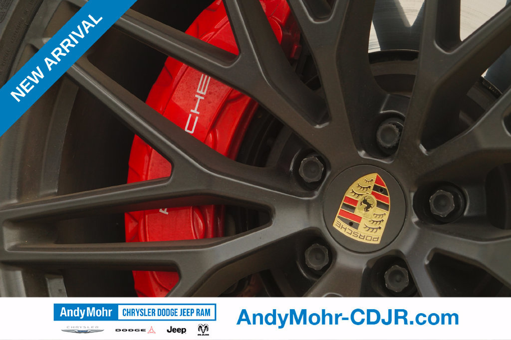 Used 2022 Porsche Macan GTS AWD/4WD image 11