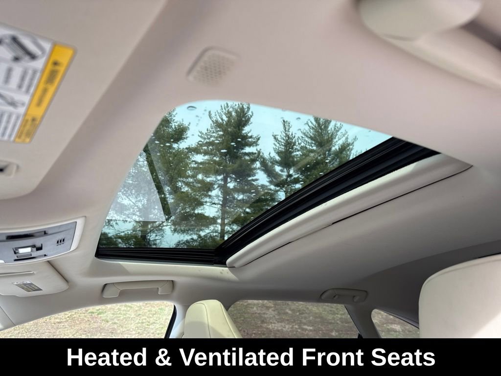 Used 2022 Lexus RX 350L Premium w/ Premium Package image 25