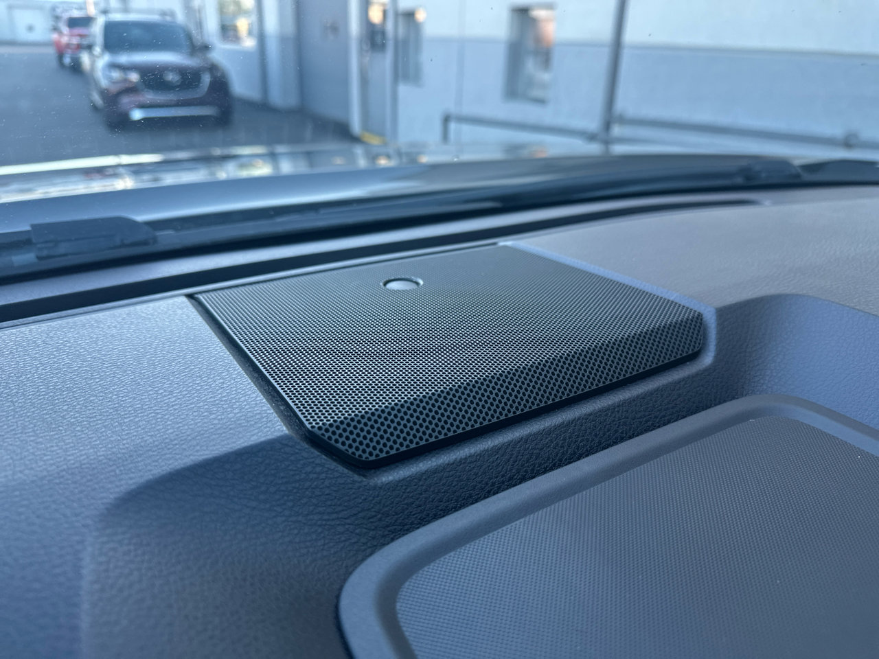 Used 2014 Toyota Tundra SR image 37