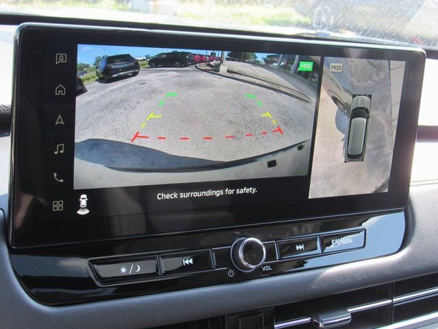 New 2025 Mitsubishi Outlander SE image 18