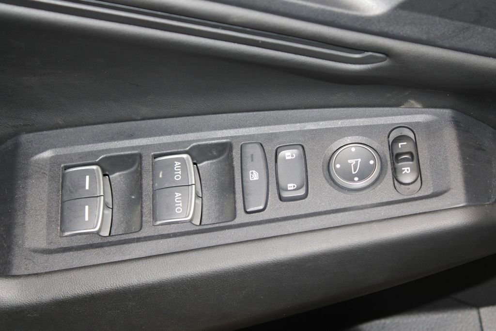 Used 2024 Honda Accord EX image 9