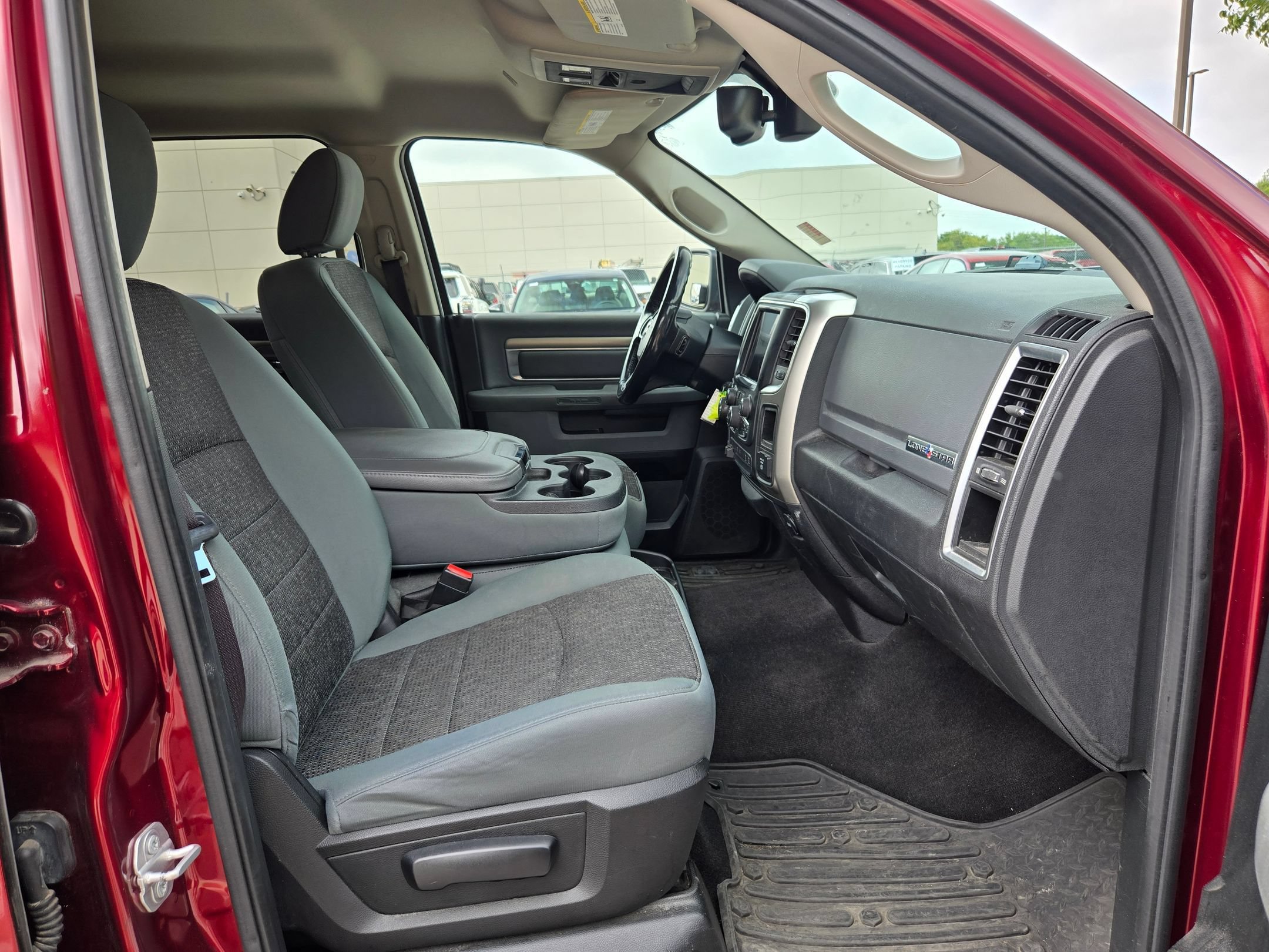 Used 2017 RAM 1500 Lone Star RWD image 27