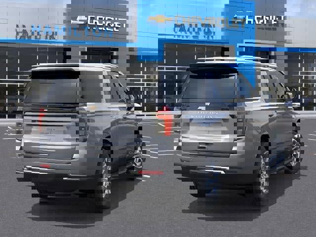 New 2026 Chevrolet Suburban LS image 4