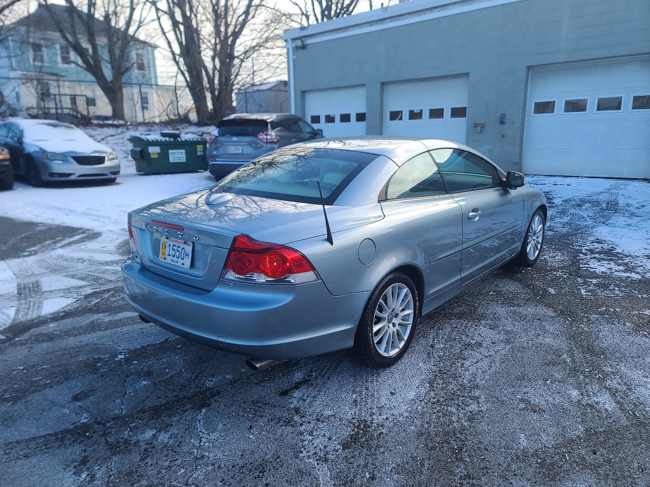 Used 2009 Volvo C70 T5 image 16