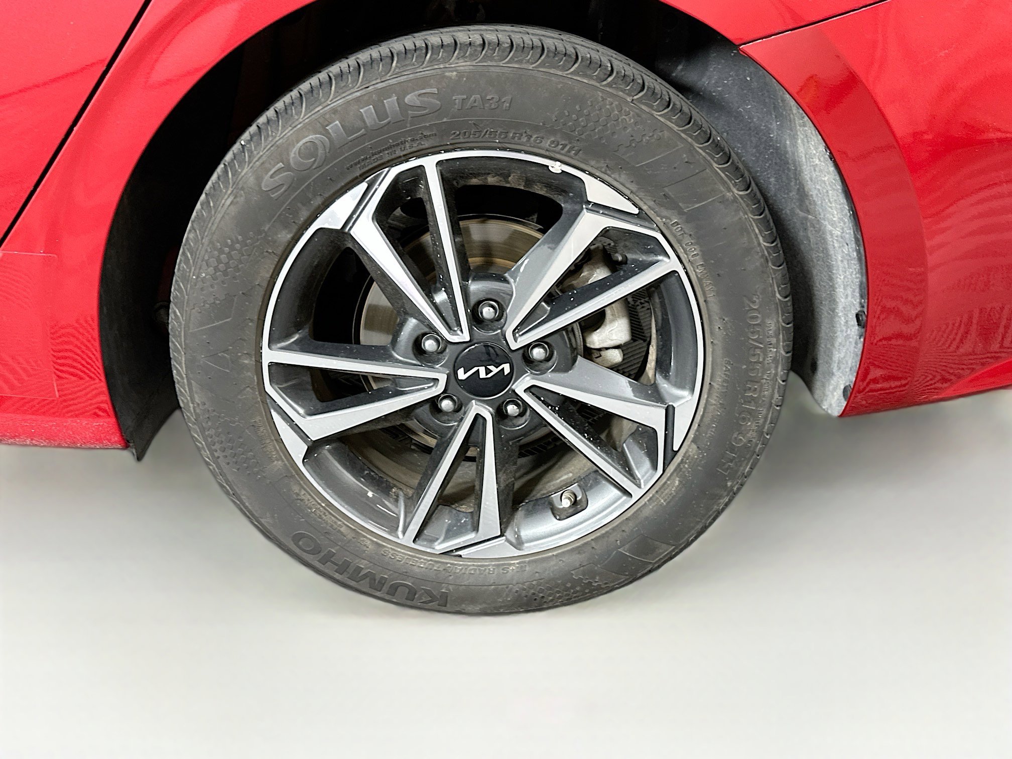 Used 2024 Kia Forte LXS image 11