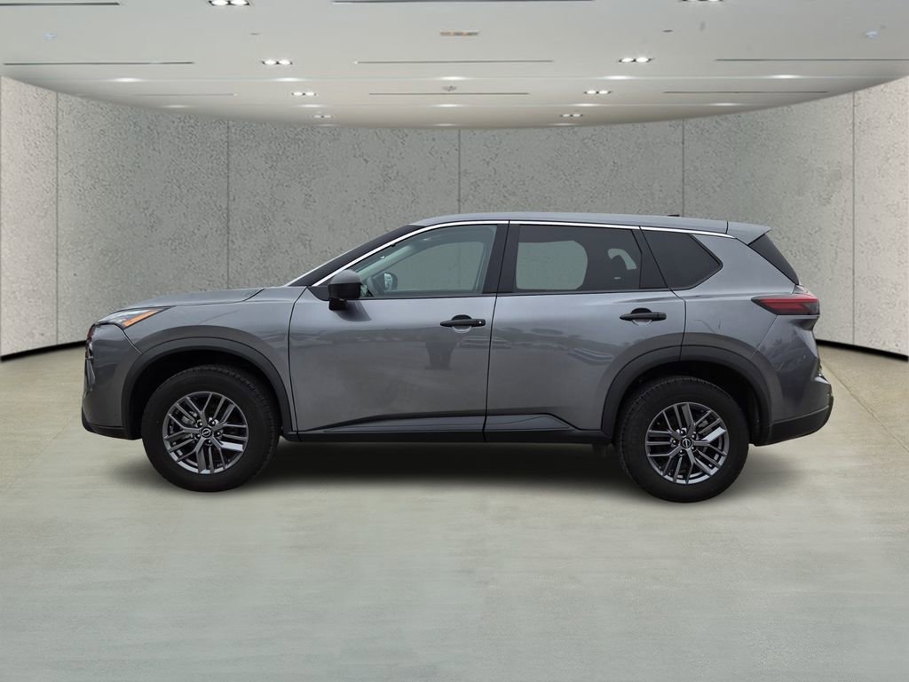 Used 2024 Nissan Rogue S image 6