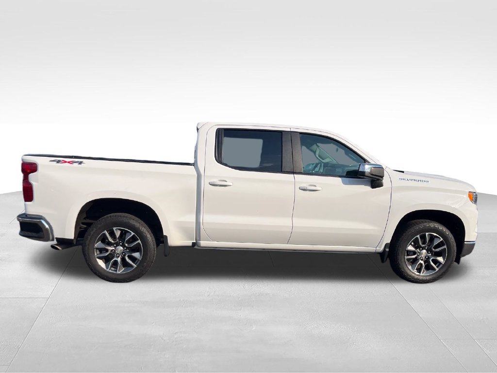 Used 2023 Chevrolet Silverado 1500 LT AWD/4WD image 6