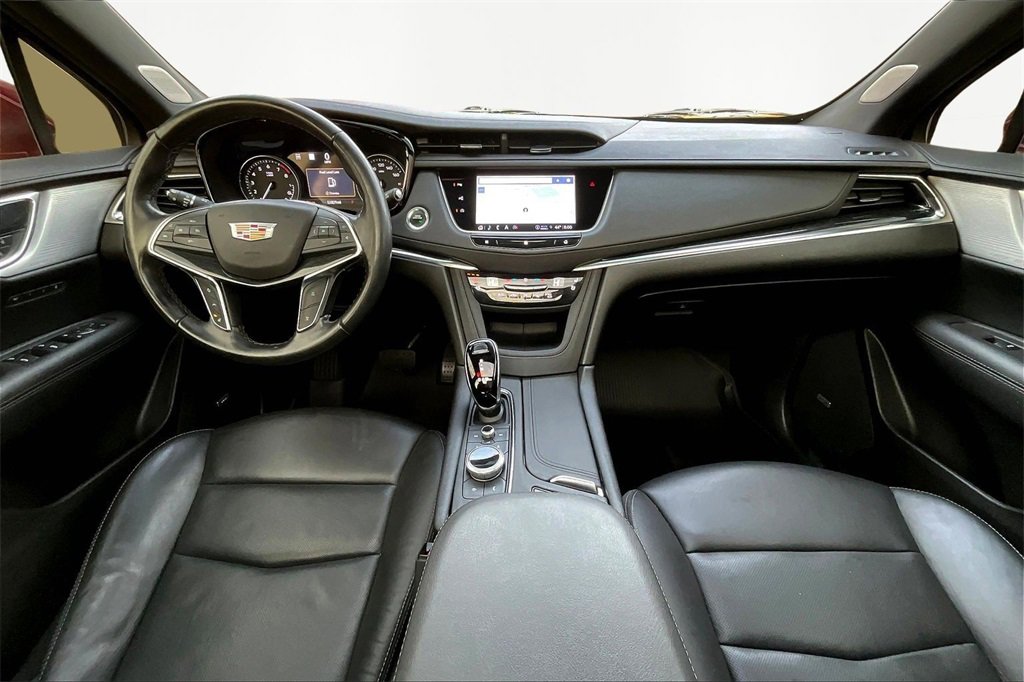 Used 2021 Cadillac XT5 Premium Luxury image 16