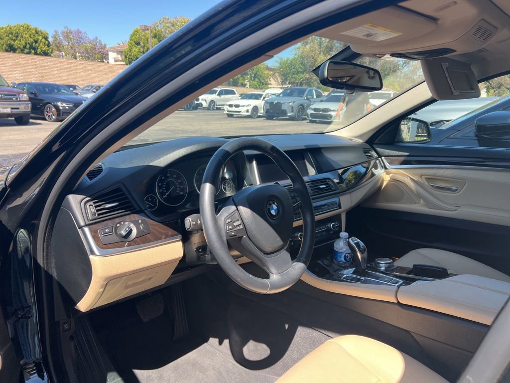 Used 2016 BMW 535i Sedan image 11