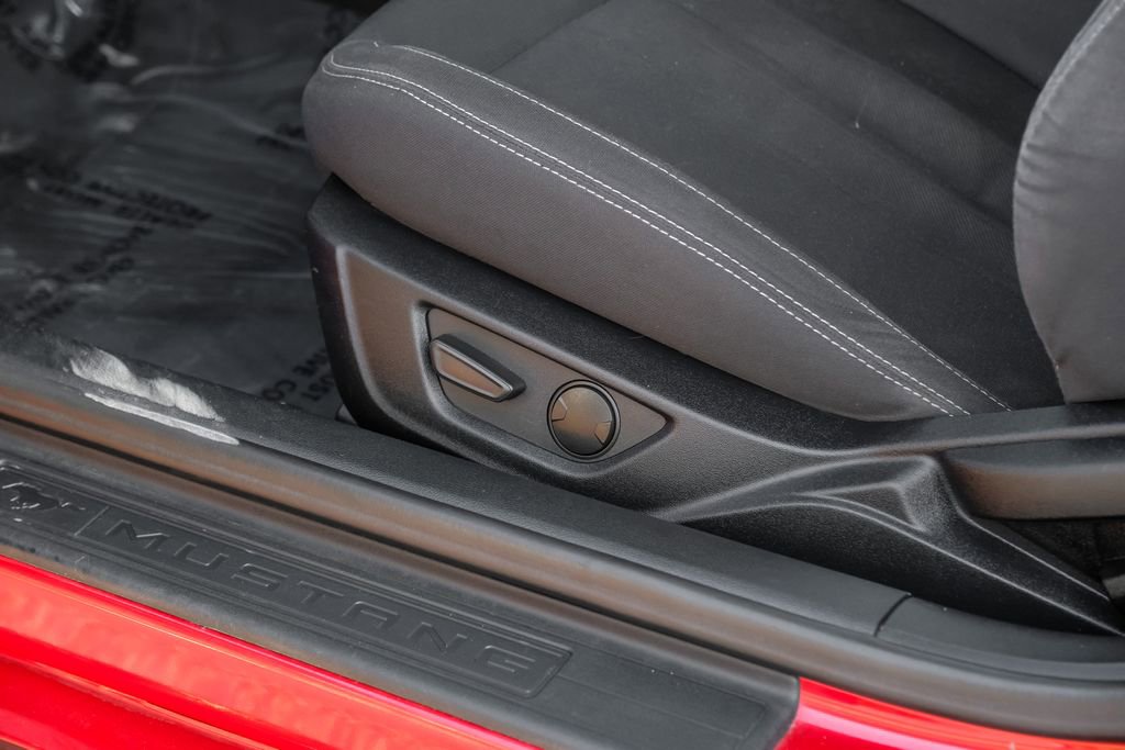 Used 2021 Ford Mustang GT image 38