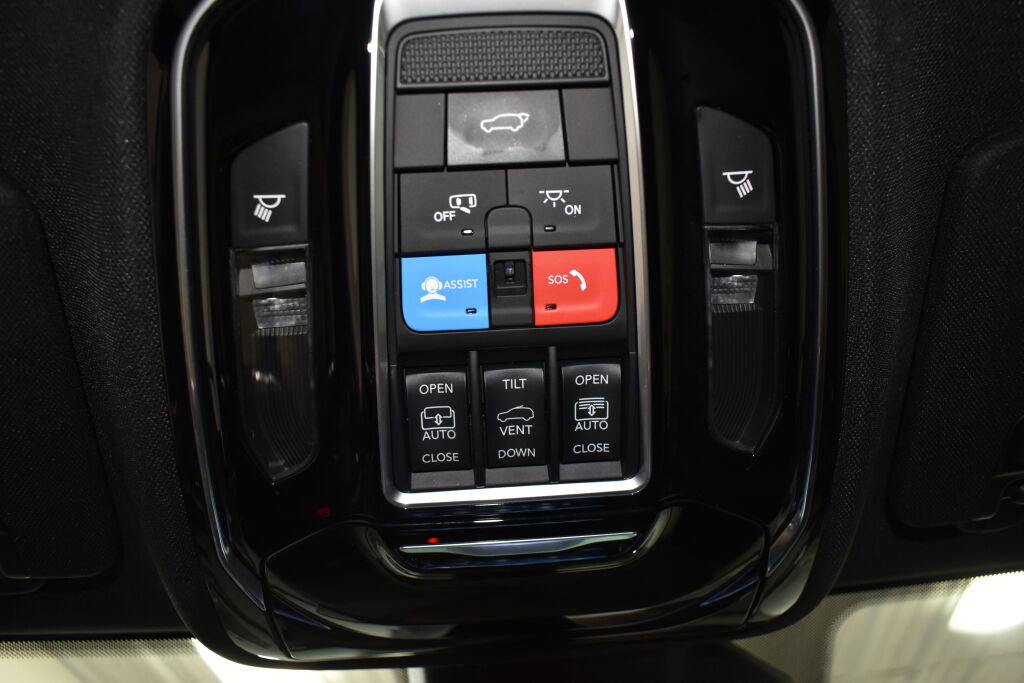 Used 2021 Jeep Grand Cherokee L Overland w/ Luxury Tech Group IV image 21