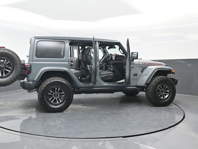 Used 2025 Jeep Wrangler Unlimited Rubicon image 19