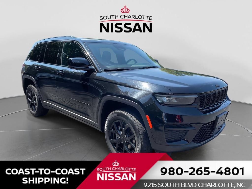 Used 2025 Jeep Grand Cherokee Altitude
