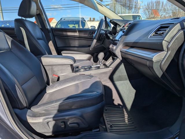 Used 2017 Subaru Legacy 2.5i Limited image 29