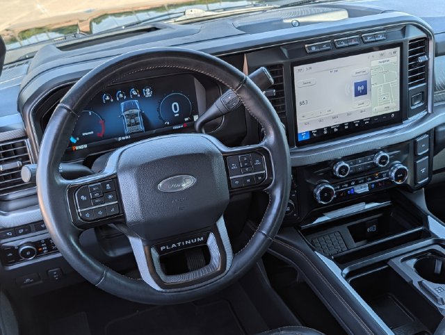 Used 2023 Ford F250 Platinum AWD/4WD image 12