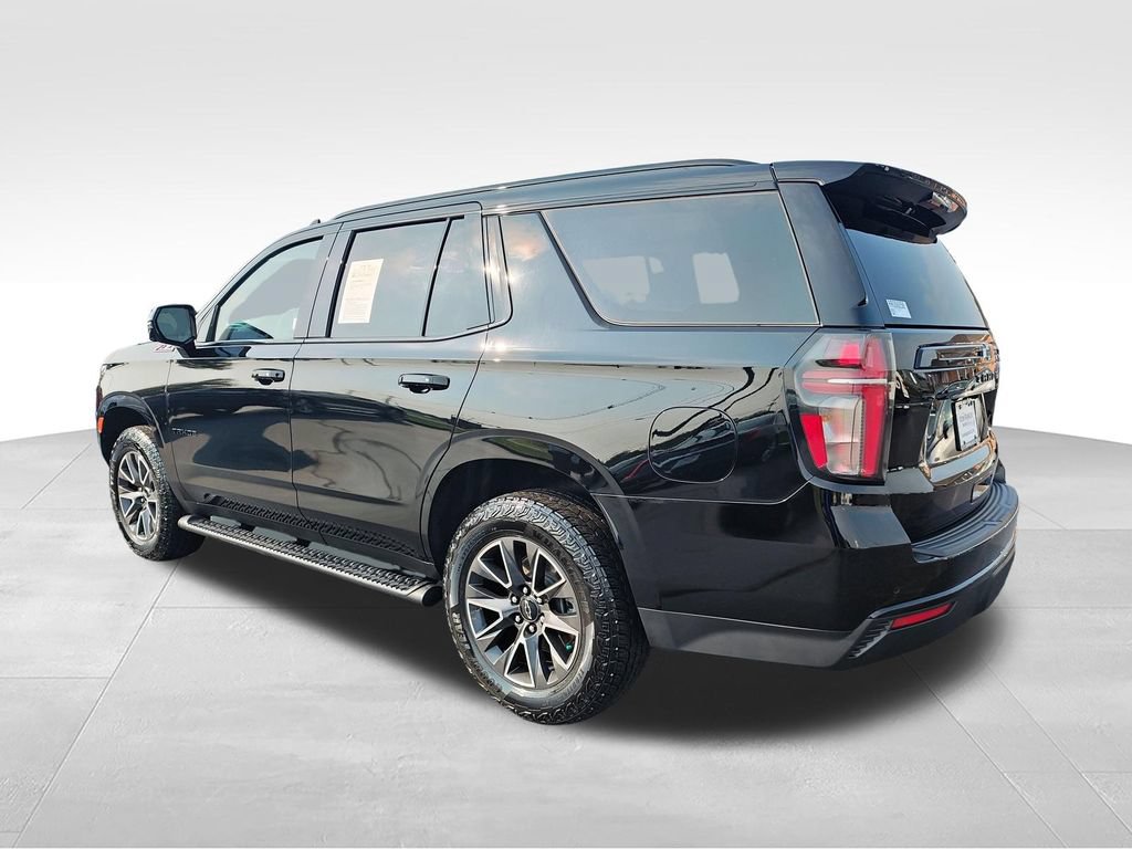 Used 2024 Chevrolet Tahoe Z71 w/ Luxury Package AWD/4WD image 3