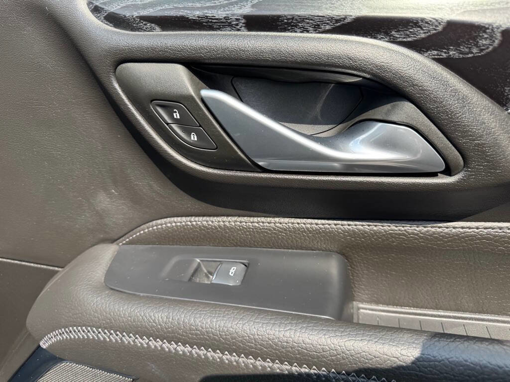 Used 2024 GMC Yukon Denali image 58