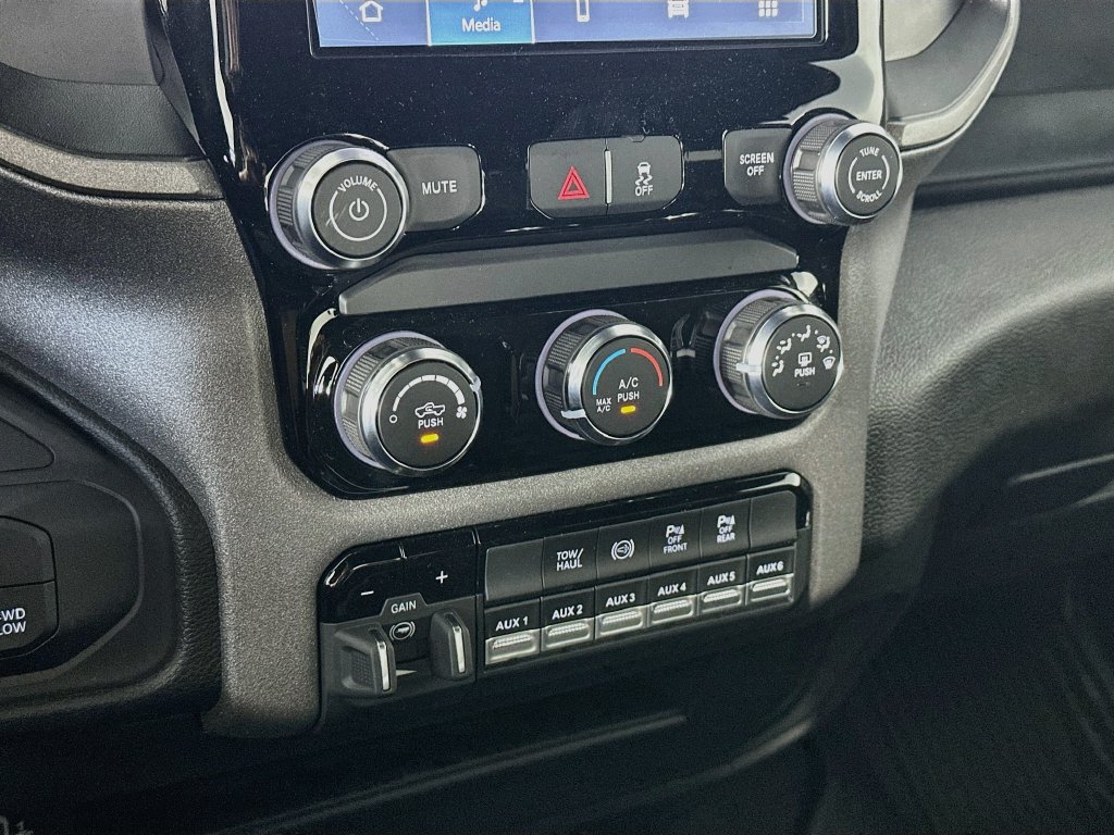 New 2026 RAM 2500 Tradesman AWD/4WD image 14