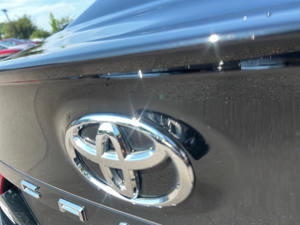 Used 2023 Toyota Camry XSE FWD image 39