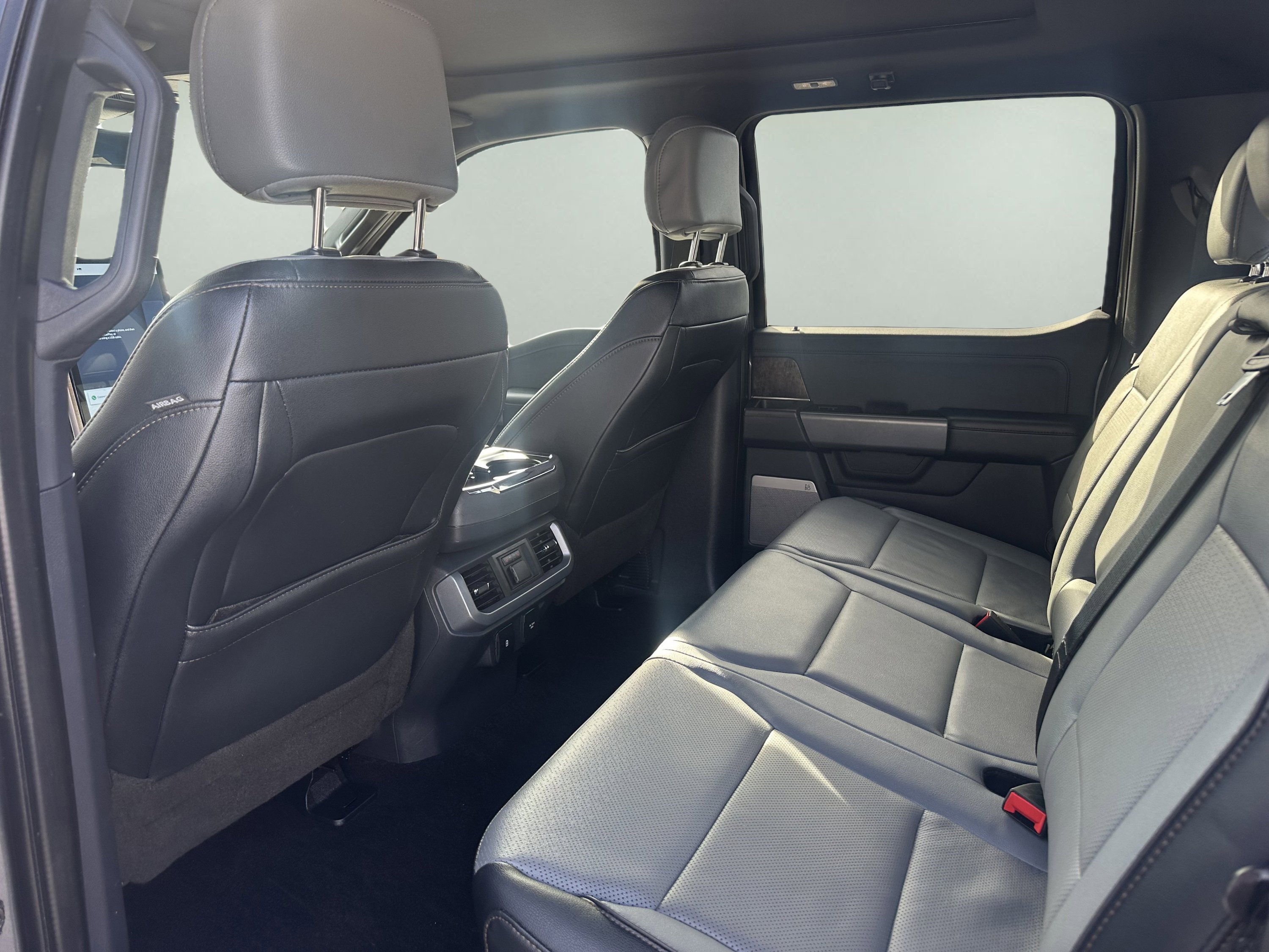 Used 2022 Ford F150 Lightning Lariat w/ Equipment Group 511A High image 13