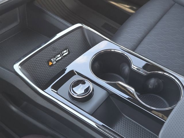 New 2026 Chevrolet Equinox RS w/ Convenience Package III image 16