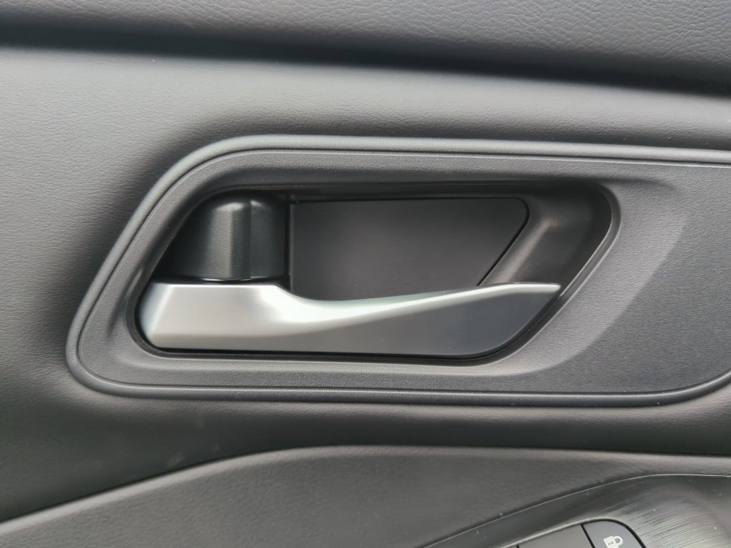 New 2026 Nissan Rogue SV image 11