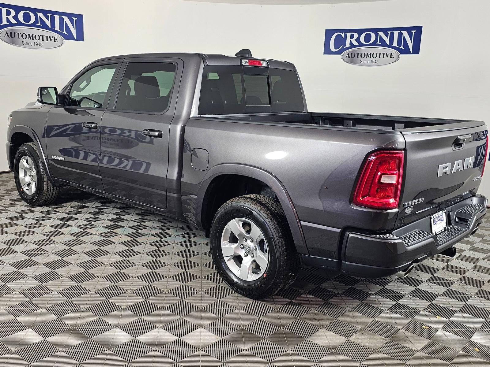 New 2026 RAM 1500 Big Horn AWD/4WD image 3