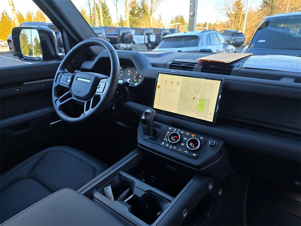 New 2025 Land Rover Defender 90 S image 28