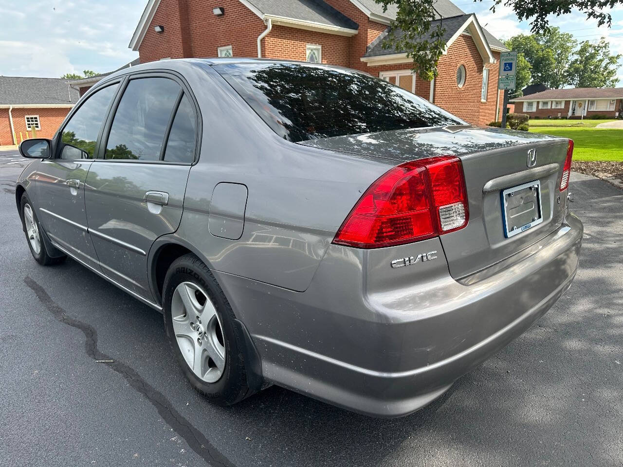 Used 2004 Honda Civic EX image 8