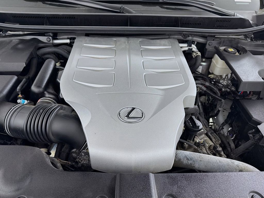 Used 2023 Lexus GX 460 Luxury w/ Accessory Package image 31