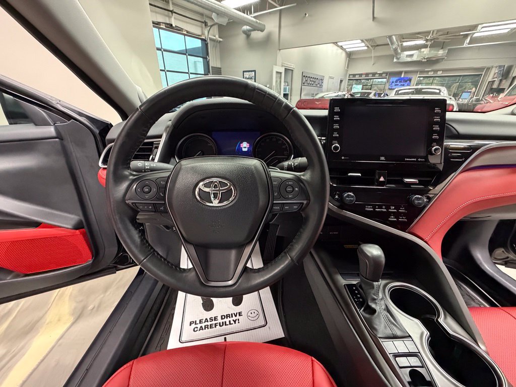 Used 2024 Toyota Camry XSE w/ Navigation Package FWD image 9