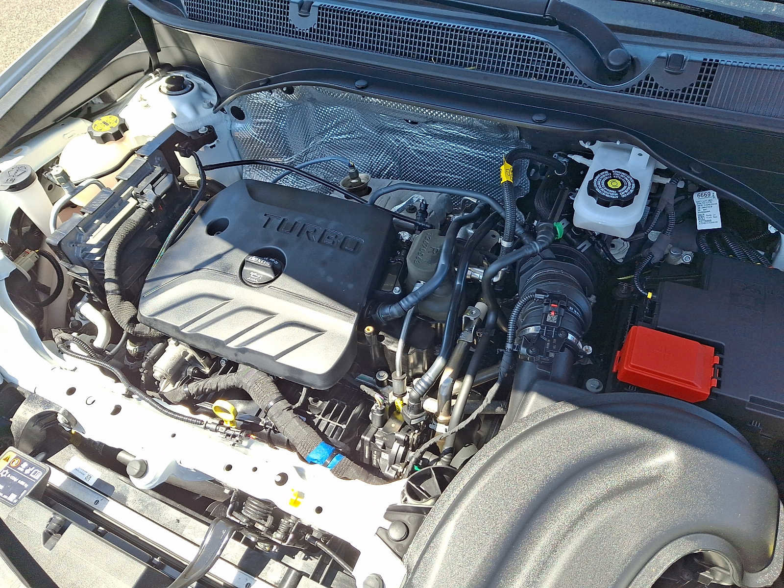 Certified 2023 Buick Encore GX Select AWD/4WD image 29