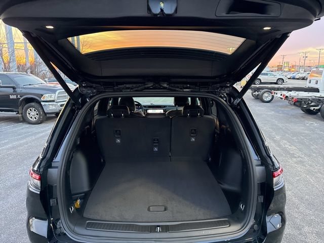 New 2026 Jeep Grand Cherokee Limited w/ Limited Altitude Package AWD/4WD image 7