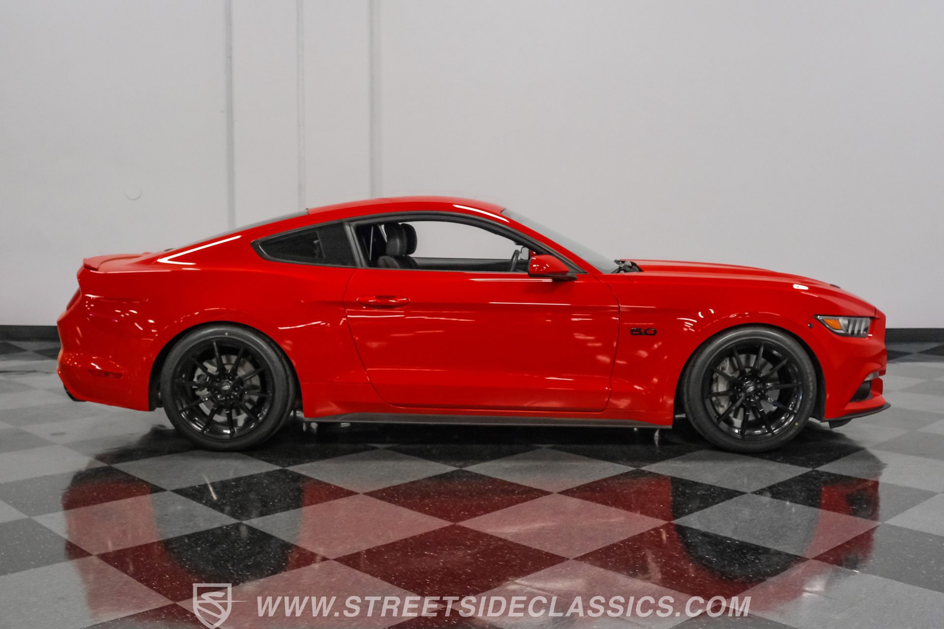 Used 2017 Ford Mustang GT image 12