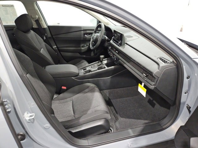 New 2025 Honda Accord SE image 15