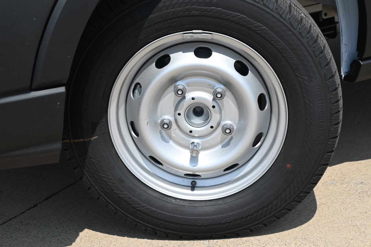 New 2025 Ford Transit 250 Low Roof w/ Load Area Protection Package image 31