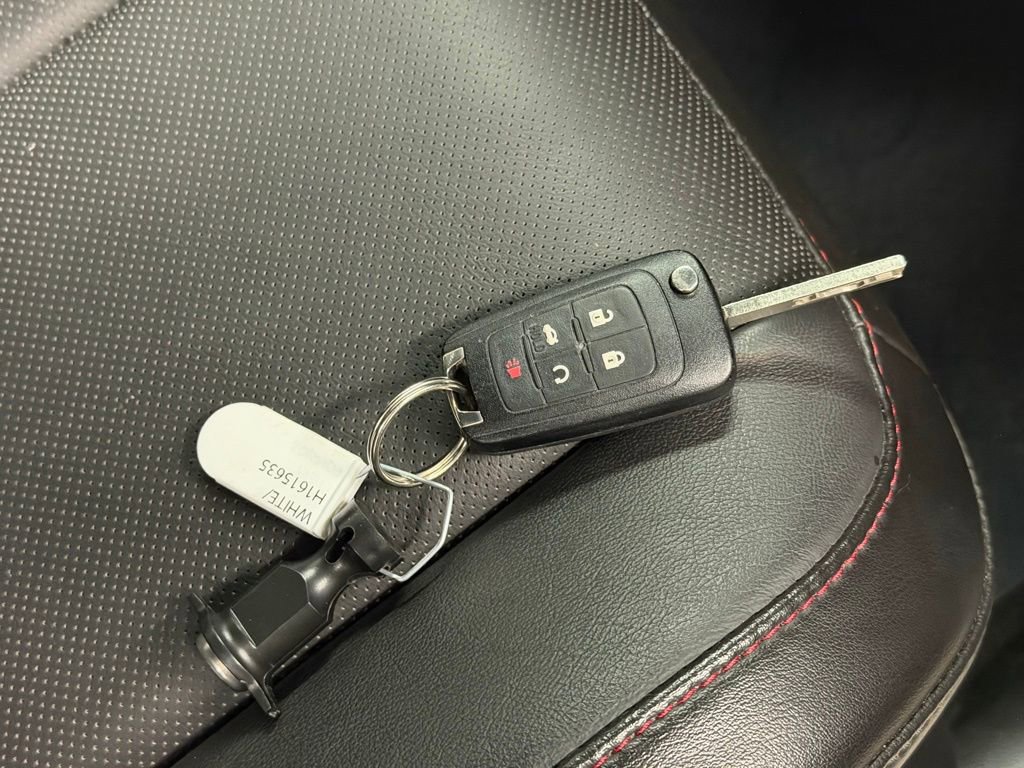 Used 2017 Chevrolet Equinox Premier w/ Enhanced Convenience Package image 25