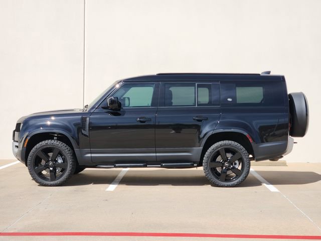 Used 2024 Land Rover Defender 130 S image 4